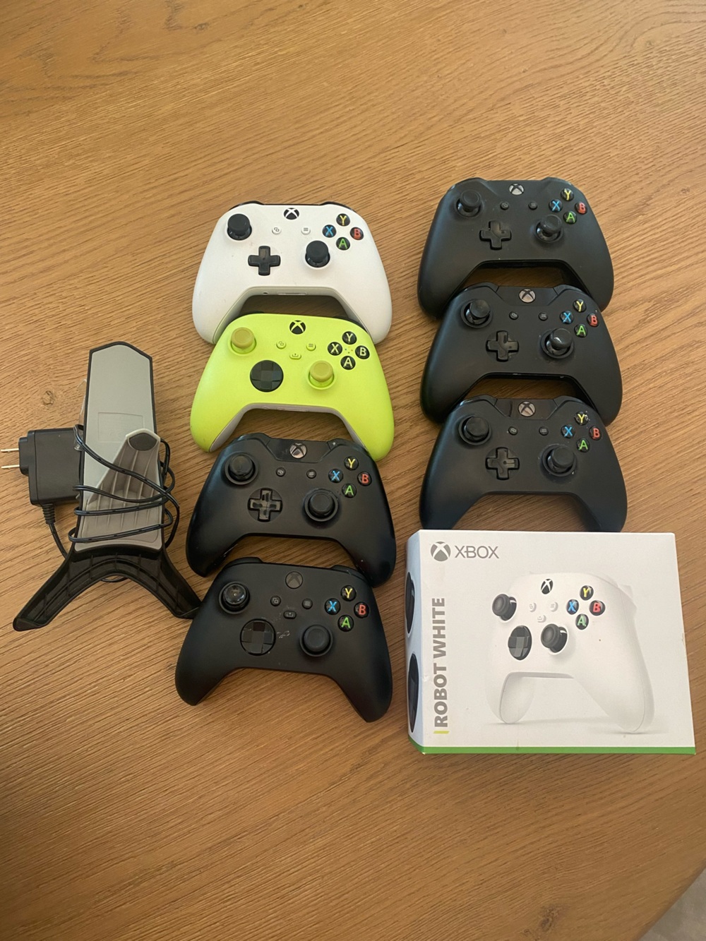 READ Xbox Controller Lot 8 Controllers For Parts Stick Drift Xbox Wireless